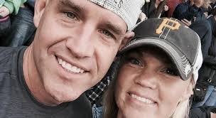 Donna Connelly's Instagram, Twitter & Facebook