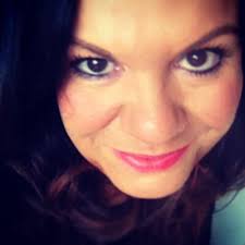 Lesley May (@lesleymay2003)