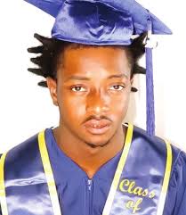 Everglades Prep sends 40 off with diplomas Top 20% of GCHS grads of Class  of 2020