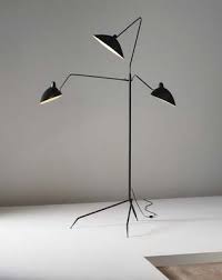 Serge Mouille A French Icon Lampadaire Design Lampe Design Lampes De Sol Modernes
