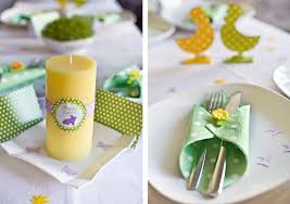 Pliage serviette paques pliage serviette papier facile serviettes en tissu decoration table paques déco table pâques activité de paques pâques arrivant à grands pas, il est temps de penser à votre table du repas de famille ! Pliage Serviette Papier Facile Et Deco Paques Avec Serviettes
