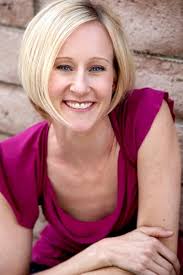 Pain-Free Posture Handbook: 40 Dynamic Easy Exercises to Look and Feel Your  Best eBook : Pavilack, Lora, Alstedter, Nikki, Wisniewski DC, Dr.  Elizabeth: Amazon.in: Kindle Store