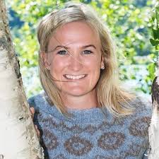Marte olsbu røiseland er en norsk skiskytter fra froland. Marte Olsbu Roiseland About Facebook