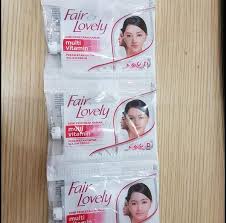 Sebagai konsumen dalam penggunaan skin care, biasanya mereka selalu mengincar produk kecantikan secara lengkap. Jual Fair And Lovely Sachet 1 Renceng 12 Sachet Di Lapak Warung Noura Bukalapak