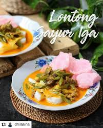 Selain opor ayam, menu yang sellau ada di hari raya lebaran adalah lontong sayur. Resep Lontong Sayur Instagram Di 2020 Resep Resep Cute766