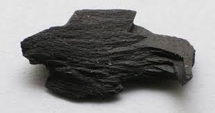 Black And White Crystal Names 20 Types Of Black Stones For Jewelry Jet Stone Black Obsidian Black Stone