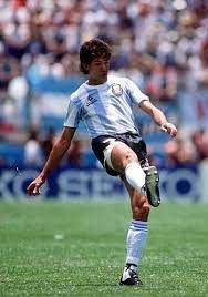 Career stats (appearances, goals, cards) and transfer history. Jorge Burruchaga Of Argentina In Action At The 1986 World Cup Finals Seleccion Argentina De Futbol Argentina Mundial Jugadores De Futbol