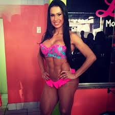 Maybe you would like to learn more about one of these? De Biquini Gracyanne Barbosa Mostra Barriga Tanquinho Em Evento Bikinis Fashion Muscular Women