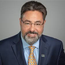 Episode 100: Inside the Life of Trump's Bodyguard with Keith Schiller