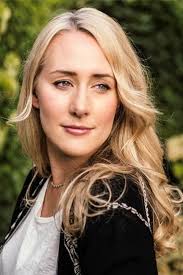 Jennifer Bosworth's Instagram, Twitter & Facebook