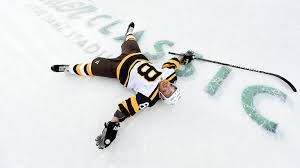 Therefore, raymond makes a play and ducks a hit. Brad Marchand Est Aux Anges