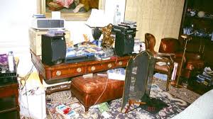 Home living furniture is a family owned company with two retail brick and mortar stores offering some of the largest selection of home furnishings at our lowest prices from brand names. New Michael Jackson Documentary Reveals He Had Dolls And Photos Of Kids In His Room Ladbible