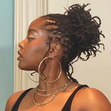 What are short loc styles without retwist?