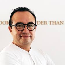 💫 Thank you @la_Biennale for The Silver Lion.