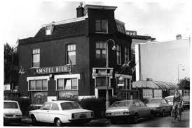 1978 A View Of Cafe De Omval At The Corner Of Weesperzijde And Omval In Amsterdam Oost The Cafe Was Established In 1938 In A Fo Amsterdam Cafe Amsterdam Cafe