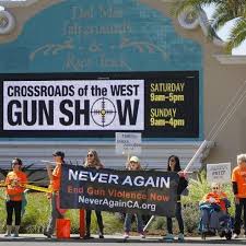 Promoter of Del Mar gun show says operation is legal