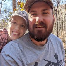 What are some free reading apps for a 7 year old? Thanks