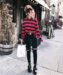 Winter Hipster Party Outfits That Make Meghan Markle Chloe Kardashian Jealous Grunge Outfits Winter Hipster Outfits Grunge Fashion Winter
