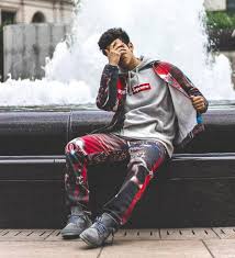 Every supreme obsessive has daydreamed—probably while camped out in line at 6:30 a.m. Show You How To Make Money By Reselling Supreme And Sneakers By Jakoblawson Fiverr