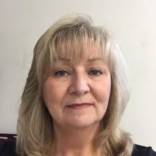 What are some Canadian-made wet cat food brands?