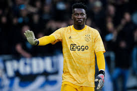 El cd calahorra entregó una camiseta del equipo dedicada con su nombre a andré onana, portero del ajax de amsterdam, que ha estado en. Andre Onana Wants Ajax Stay Amid Manchester United Rumours Bleacher Report Latest News Videos And Highlights