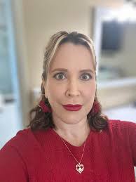 Saying hello 🤗 Hello, Narrative Group. I'm curious: what would you say  about your relationship to Narrative Therapy Practice at this moment? How  do we re-member and honour Michael White's ideas? #individually #