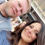 Shauna Frizzell's Instagram, Twitter & Facebook