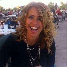 Lana Morton's Instagram, Twitter & Facebook