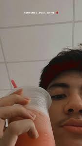 Dengan melihat akun instagram negara cogan 10 x sehari (10x1) secara rutin bisa menyembuhkan : Cerita Instagram Cute Teenage Boys Boy Photography Poses Boy Photography