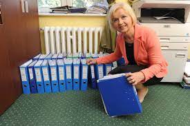She was elected to sejm on september 25, 2005 getting 12,188 votes in 35 olsztyn district, candidating from the civic platform list. Senator Lidia Staron Wraca Do Zdrowia Po Udarze
