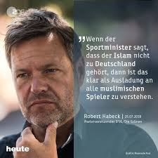 „vaterlandsliebe fand ich stets zum kotzen. Zdfheute Ø¹Ù„Ù‰ ØªÙˆÙŠØªØ± In Der Debatte Um Mesut Ozil Kritisiert Grunen Chef Habeck Innen Und Sportminister Seehofer Csu Scharf Das Signal Das An Menschen Mit Unterschiedlichen Wurzeln Gesendet Wird Sei Fatal Https T Co Ymifnff22n
