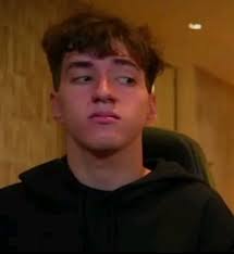 NUEVA SERIE BL TAIWANESA‼️👁️👄👁️👌🏻 "INNOCENT" es un drama BL taiwanes  que tiene previsto sacar su teaser en septiembre, por el momento los  actores todavia siguen en los talleres. 🔺SIPNOSIS:🔺 "Te amo no