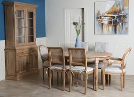 Il suffit d'ouvrir son plateau et d'ajouter une ou plusieurs rallonges pour doubler sa capacité. Table Ronde Extensible Bois Chene Clair 120 200 Medicis Tables A Manger Pier Import
