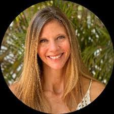 Ashley Bashaw's Instagram, Twitter & Facebook