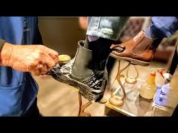 Eddies Shoe Repair with @NYCShoeShineBLACK CHELSEA SHOES Shoe Shine 🇺🇸  NYC + INTERVIEW