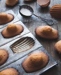 Madeleines A Bosse Jujube En Cuisine Recette Madeleine Desserts Sucres Alimentation
