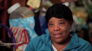 Dr. Robin Zasio, Matt Paxton, Dr. Melva Green and Cory Chalmers are  answering your questions about last night's episode