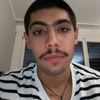 700+ Profile mit dem Suchbegriff „Ryan“