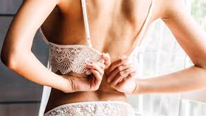 You may also consider applying a medicated powder to curb the effects of sweating. Go Braless Without Guilt 7 Great Things That Happen When You Stop Wearing A Bra