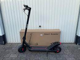 De meeste steps zijn voorzien van een lage. Bol Com Ouxi Elektrische Step Elektrische Step Voor Volwassenen Elektrische Scooter