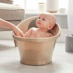 Ideal for newborns and toddlers, the baby dam is designed with the environment in mind. Best Baby Bath Bathtime Accessories 2021 Tell Me Baby