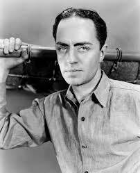 Sans moustache. Still, those eyes… lucynic83: William Powell photographed  by Otto Dyer for S