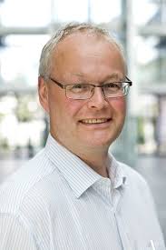 Deembedding Test Fixtures for High-Speed Digital Applications