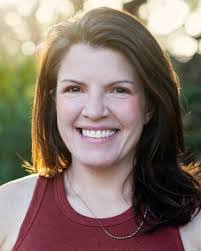 Danielle Benoit's Instagram, Twitter & Facebook