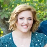 Amber Mouser's Instagram, Twitter & Facebook