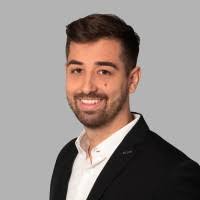 100+ Profile mit dem Suchbegriff „Ladner“