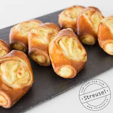 Vanillerollen Rezept Von Streusel Rezept Geback Rezepte Hefegeback
