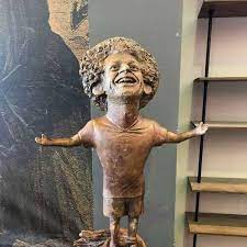 Check spelling or type a new query. Mohamed Salah Bekommt Statue In Agypten Wie Cristiano Ronaldo
