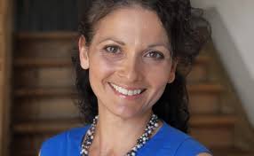 Nina-Cathrin Strauss Archive