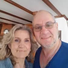 This is a very beautiful picture of Bouke's Mom and Dad, Jochem and Margo  Scholten. I'm so happy they are sharing their amazing son with the rest of  us. 💞🎶🎤🎶